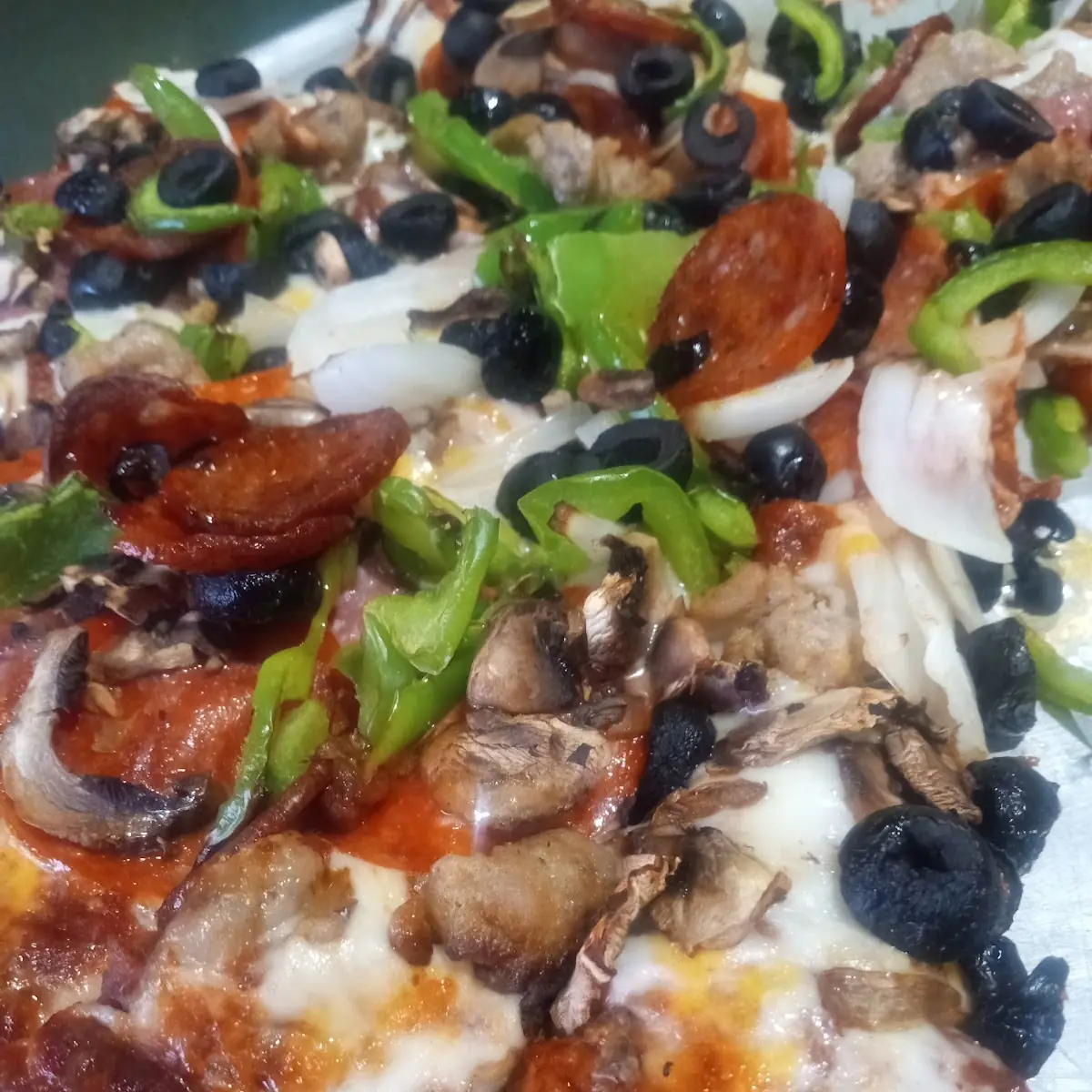 King Arthur's Supreme Pizza