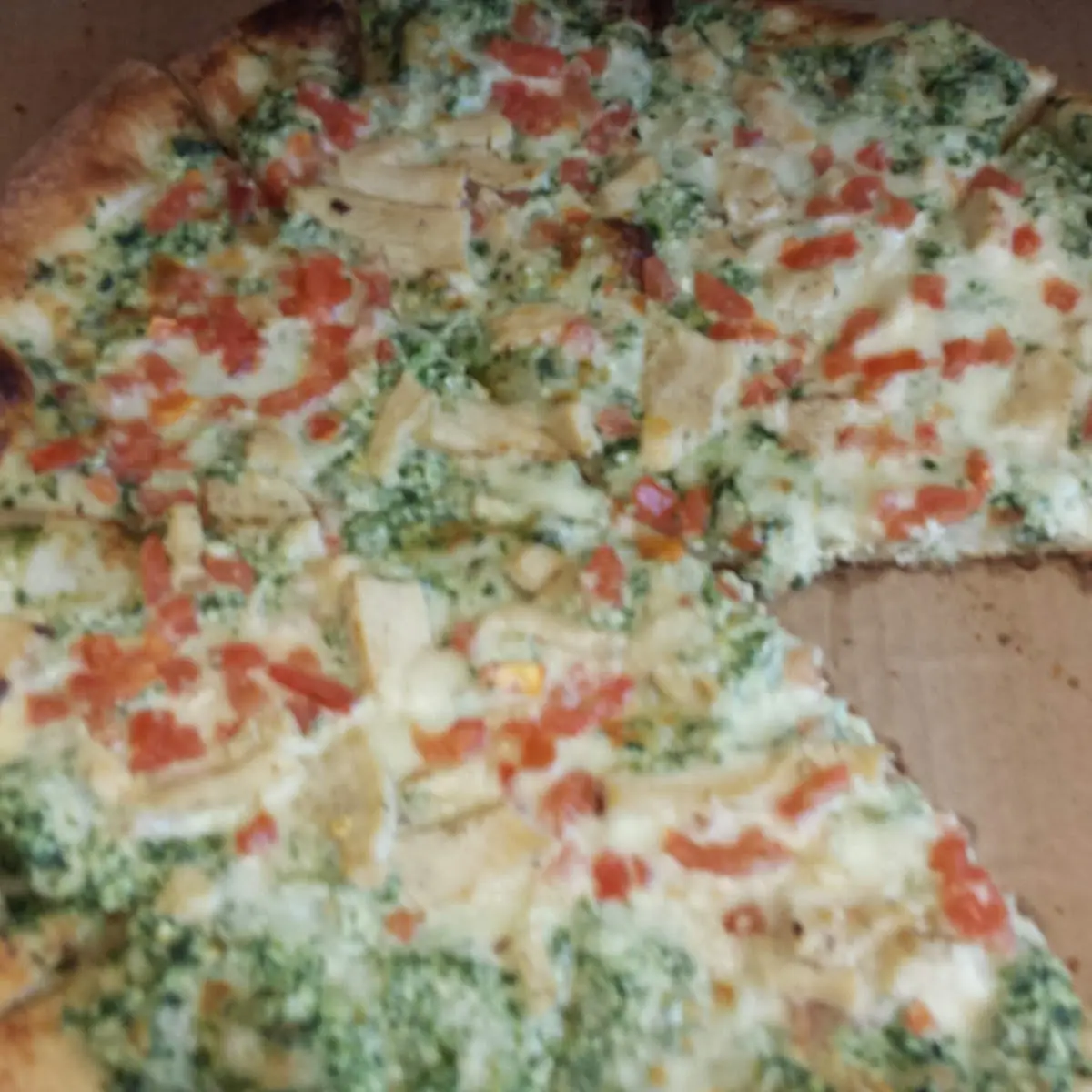 Spinach Chicken Pizza