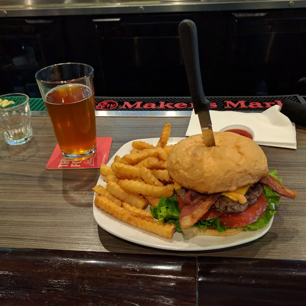 Coaches Burger