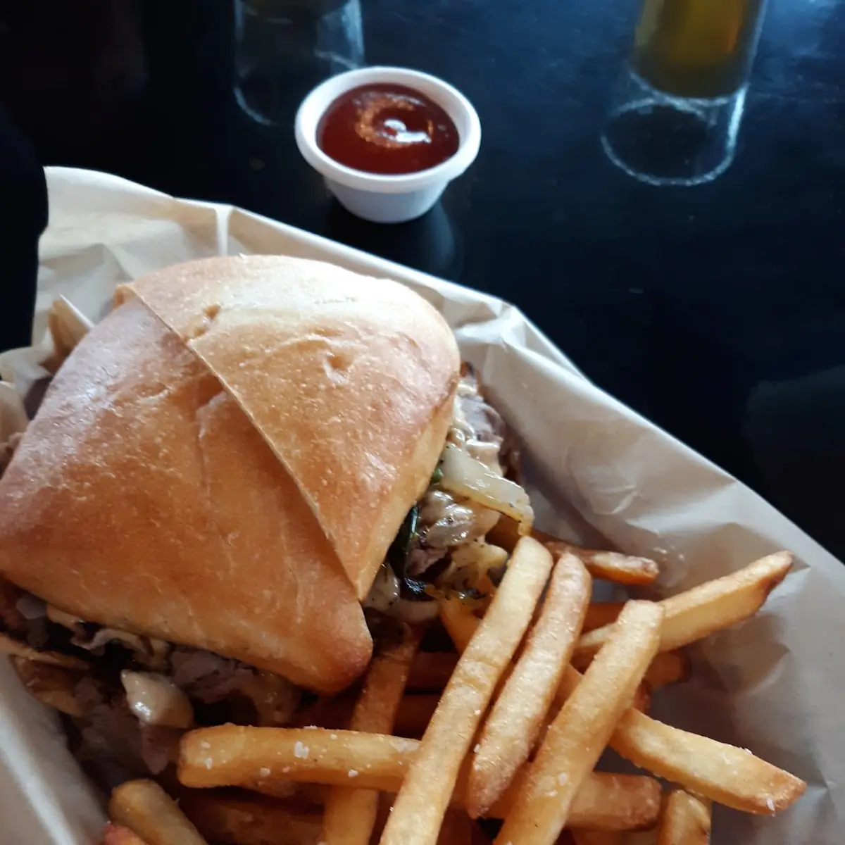 Burger w Onions Cheese & Fries