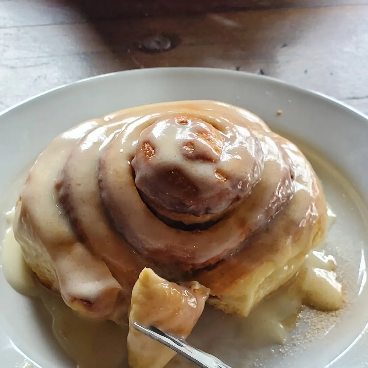 Jumbo Cinnamon Roll