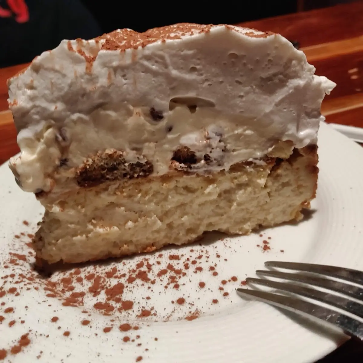 Tiramisu Cake
