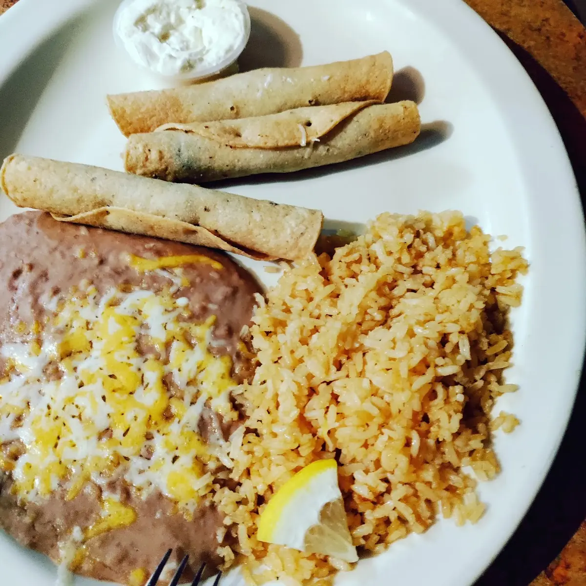 Chile Relleno & Chicken Enchilada