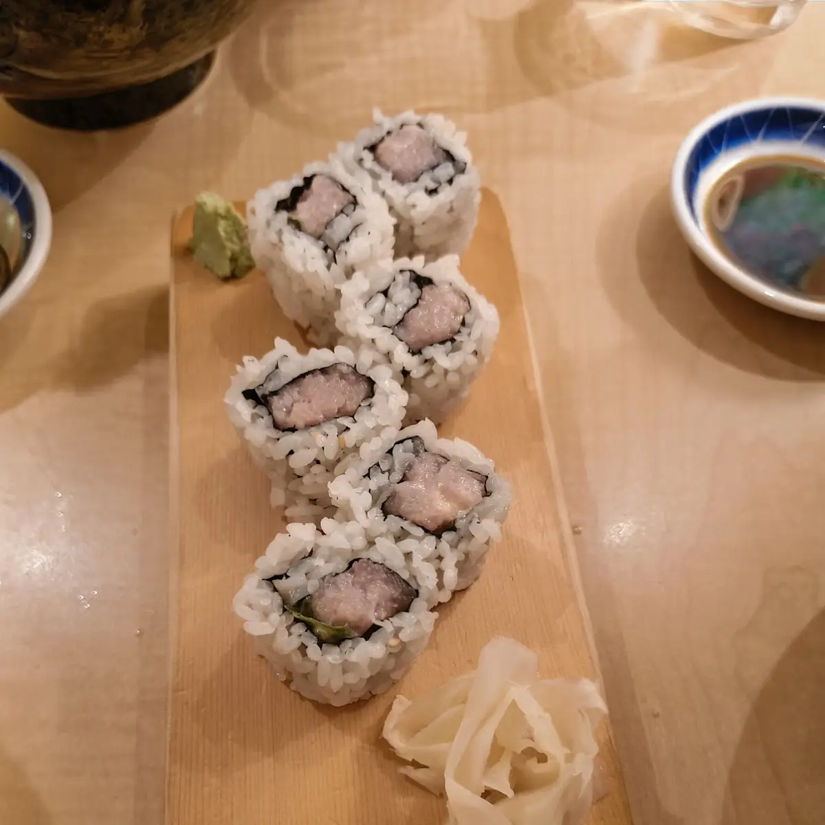 Spicy Yellowtail Roll