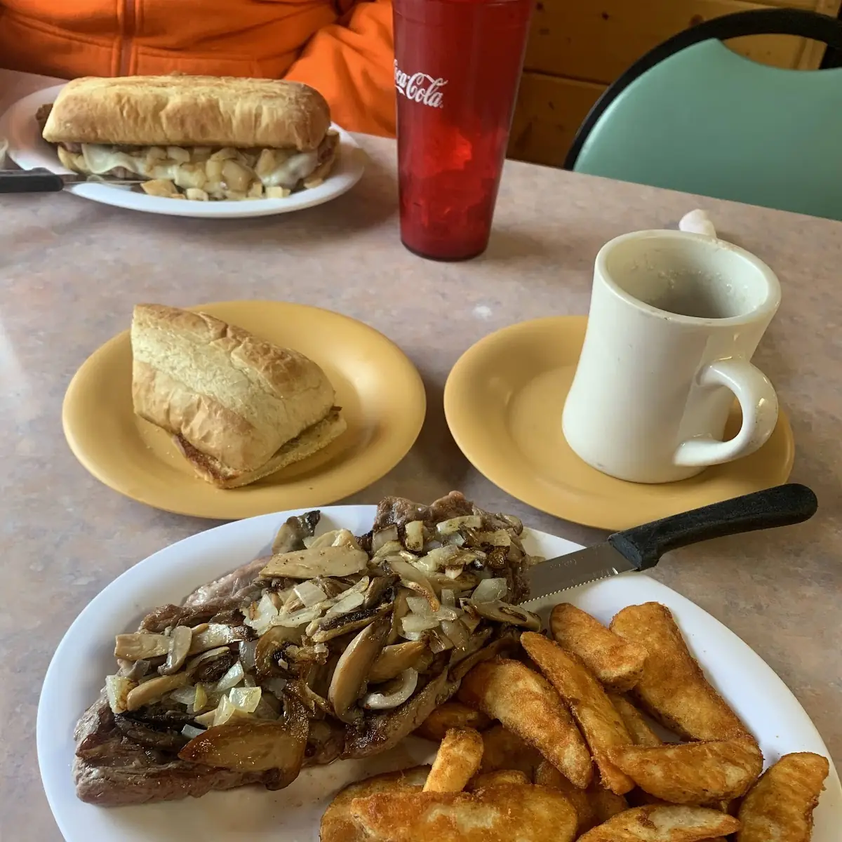 Liver & Onions with Mashed Potatoes & Gravy Veggies & Grilled Texas Toast