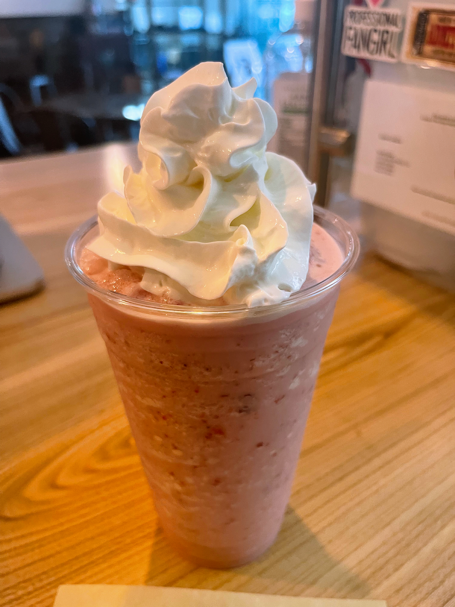 Raspberry White Chocolate Mocha