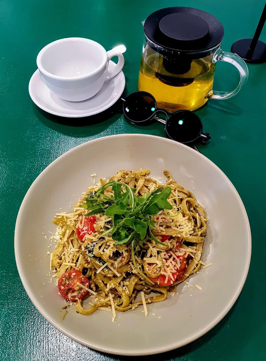 Basil Pesto Fettuccine & Sencha Tea