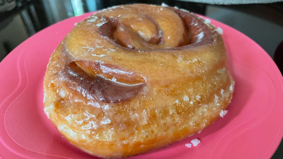 Cinnamon Roll