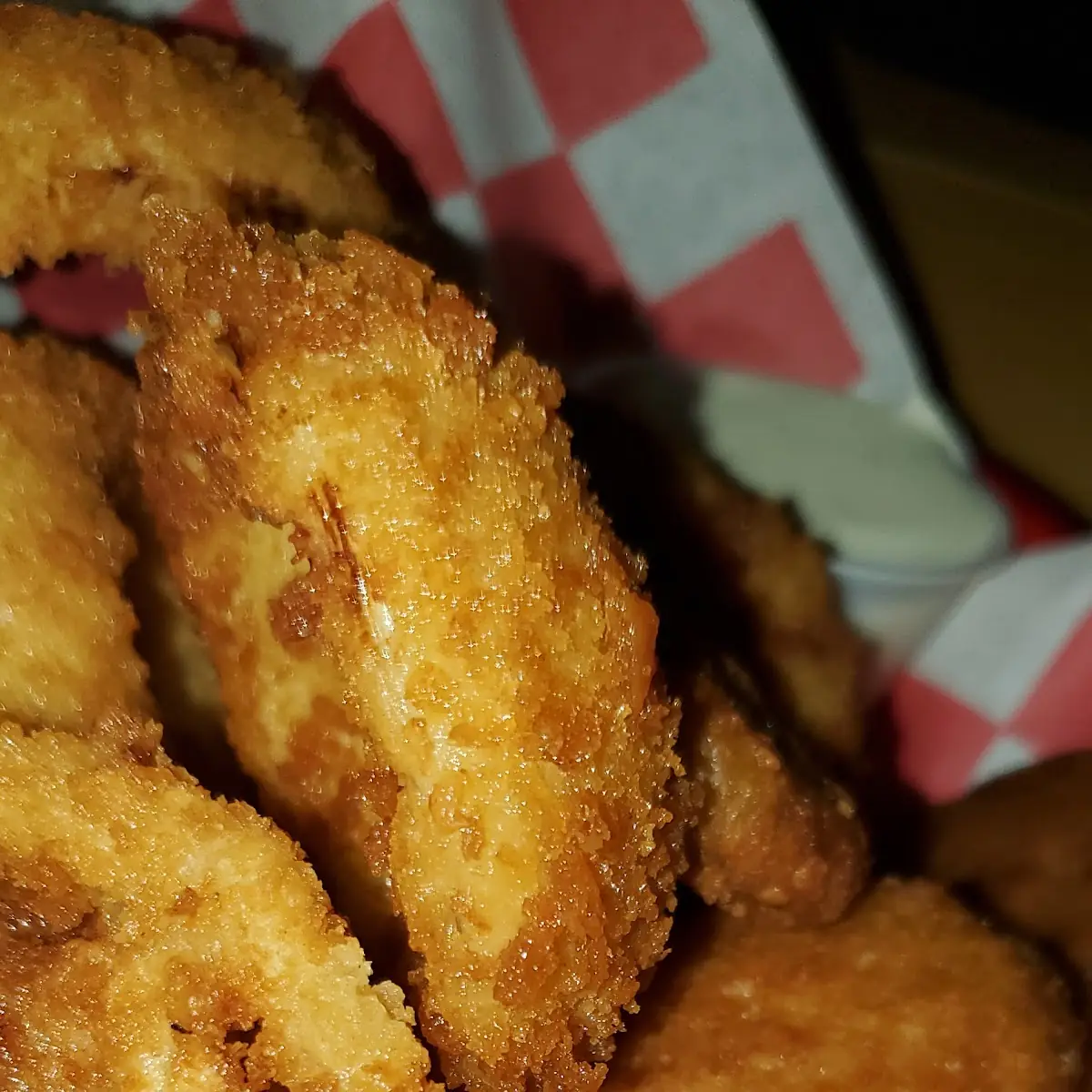 Fried Onion Rings with Ranch Dressing