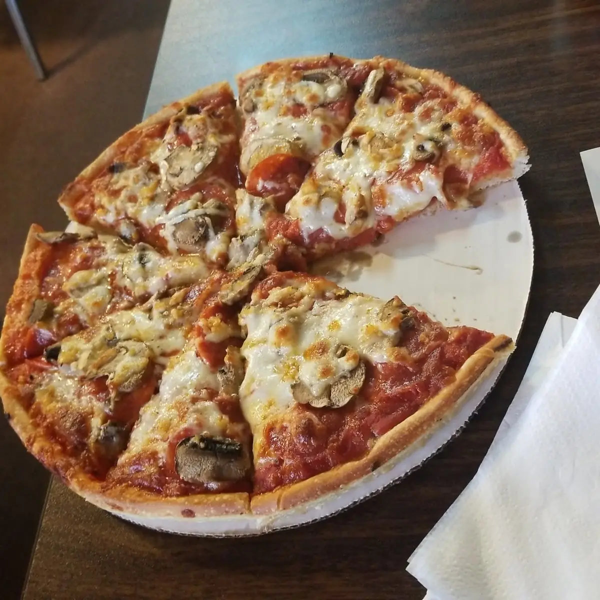 Pepperoni & Mushroom Pizza