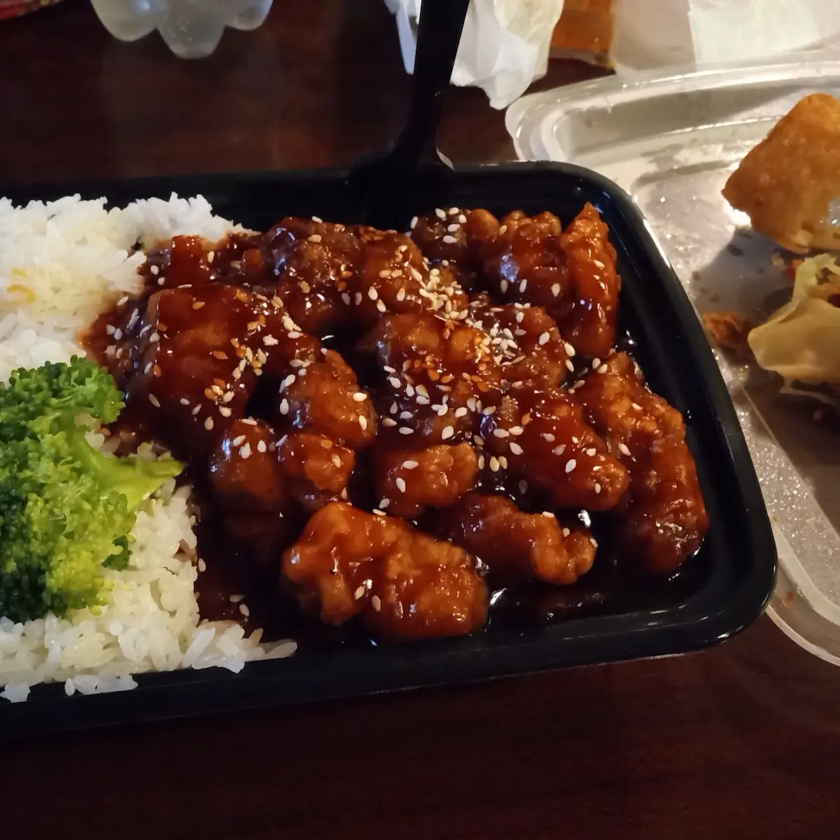 Sesame Chicken Combo with White Rice