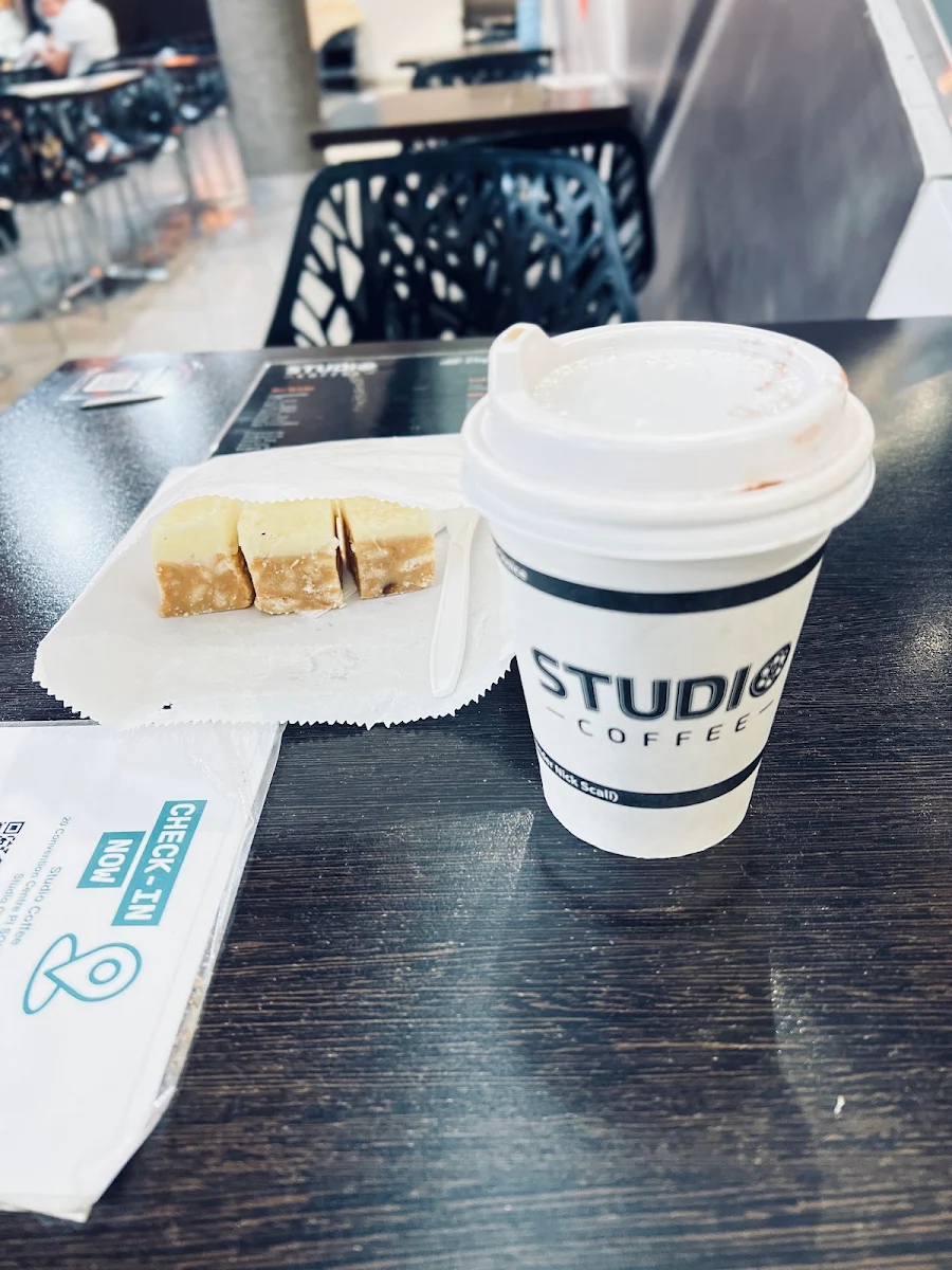 Dirty Chai Tea Latte, Studio Coffee