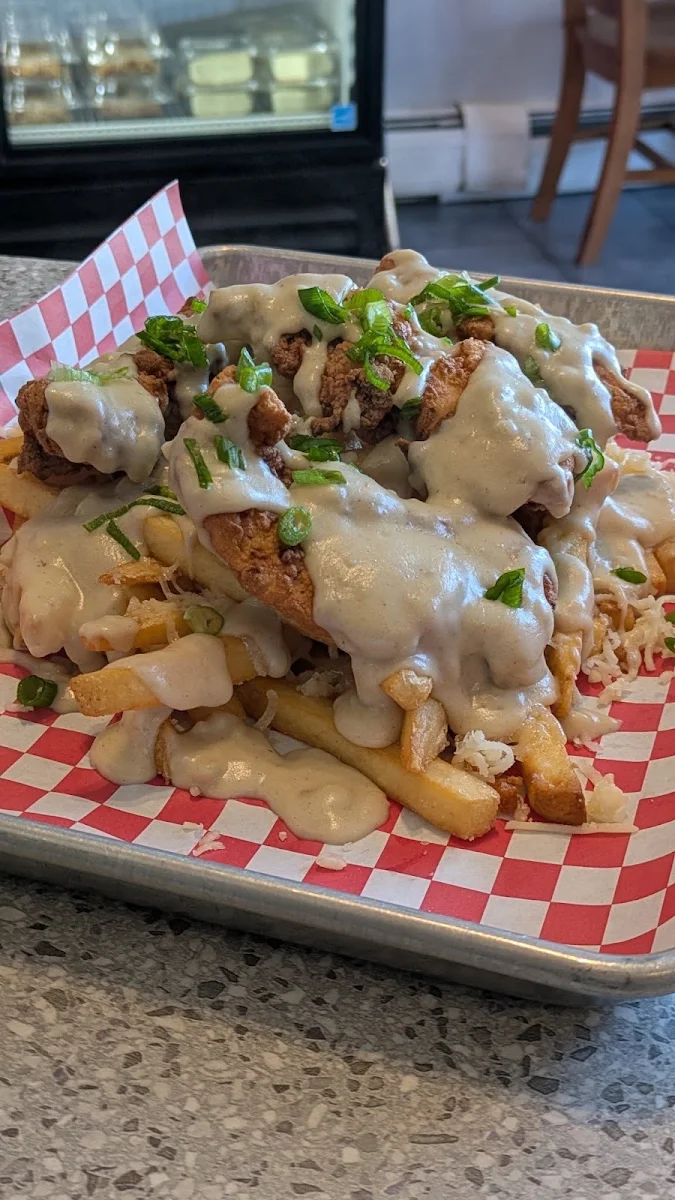 Fried Chicken Poutine