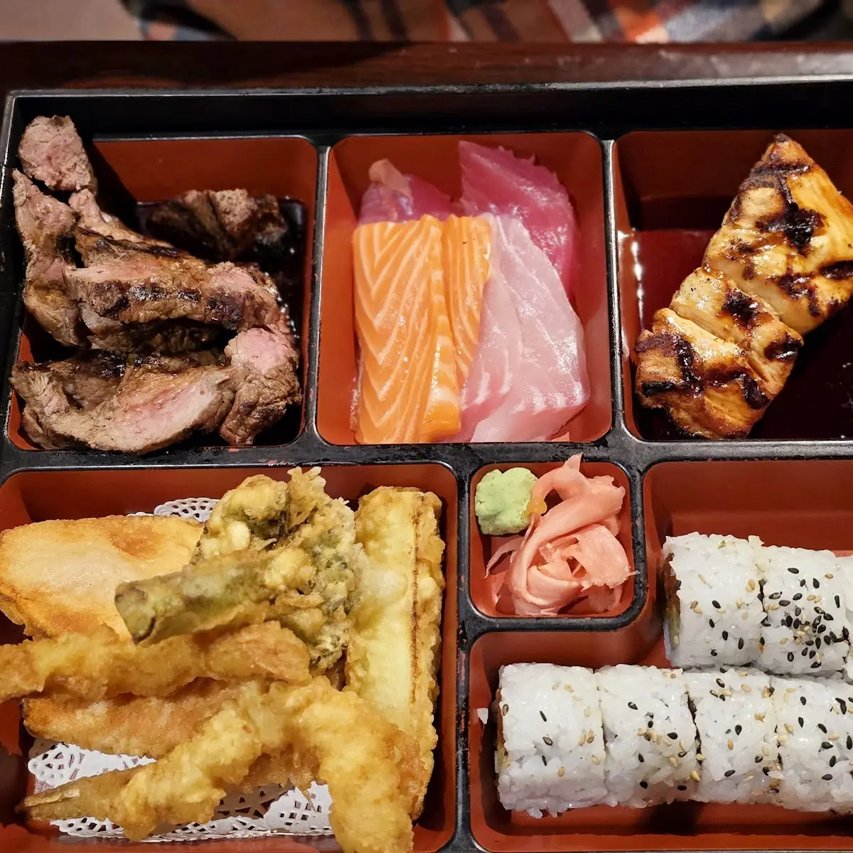 Teriyaki Box with New York Strip