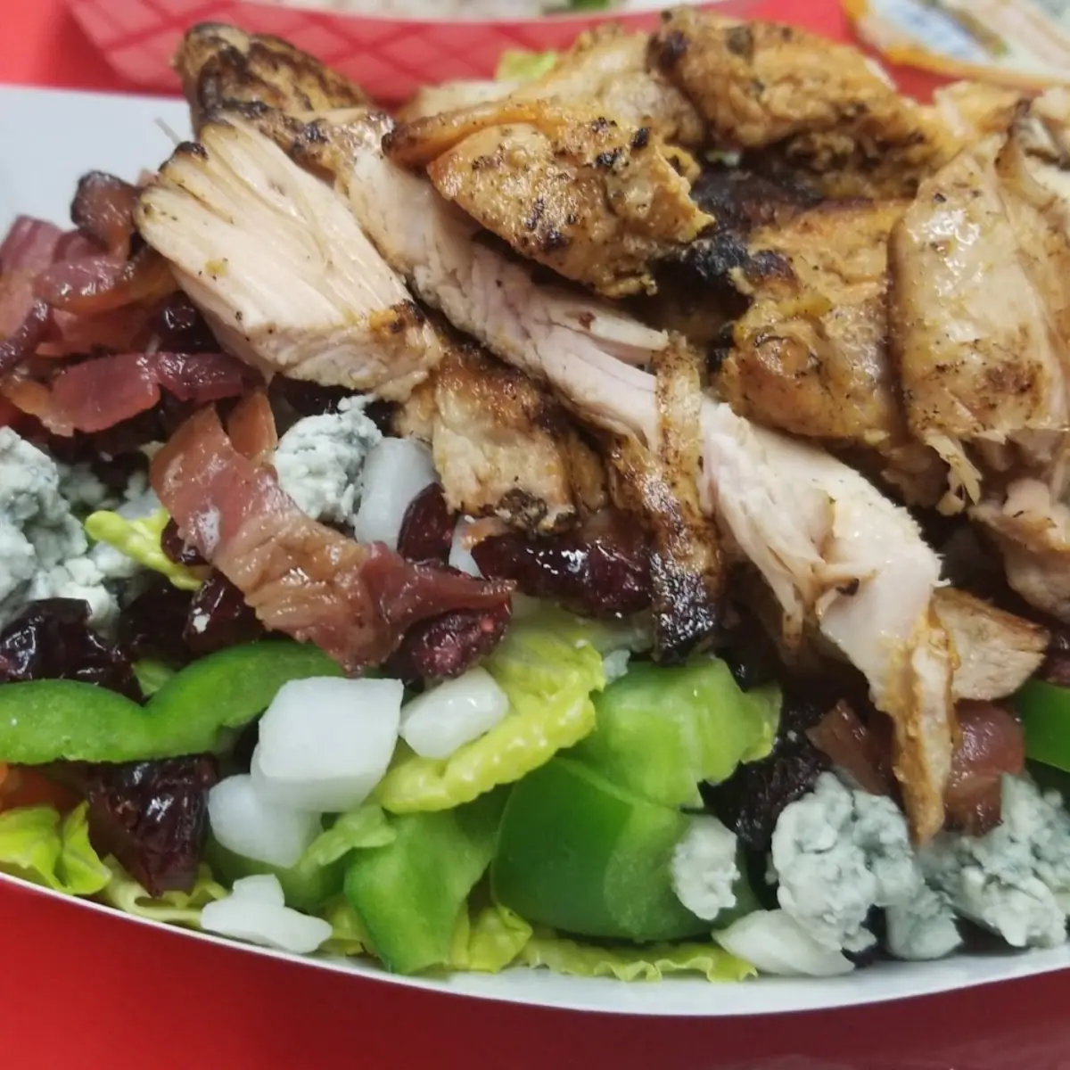 Grilled Chicken Garden Salad