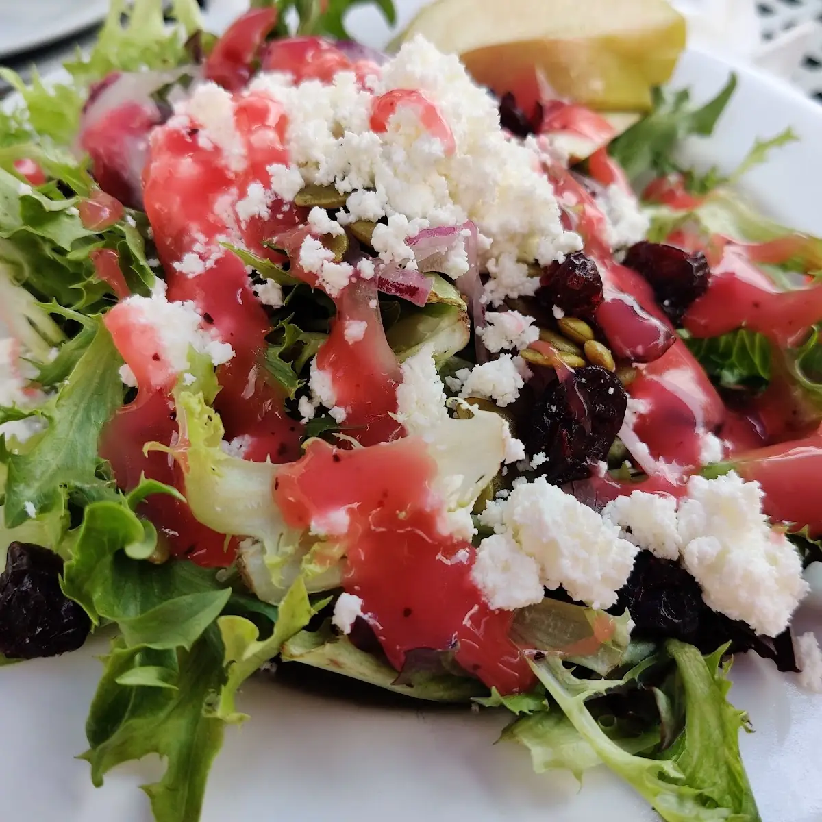 Salad with Raspberry Vinaigrette