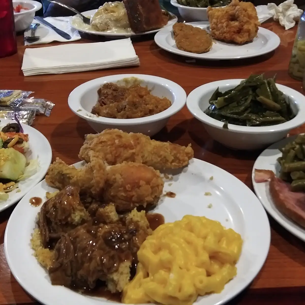 Fry Chicken and Cornbread Stuffing Macaroni & Cheese Collard Greens Salad Bar