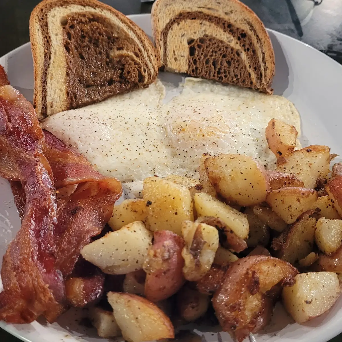 2 Eggs Bacon and Toast