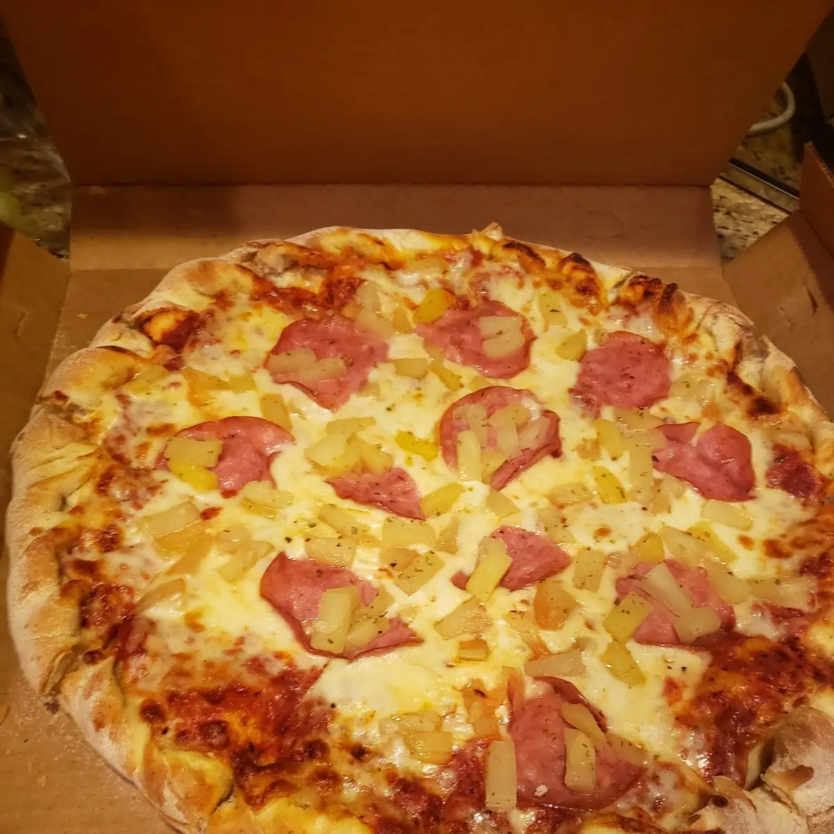 Hawaiian Pizza