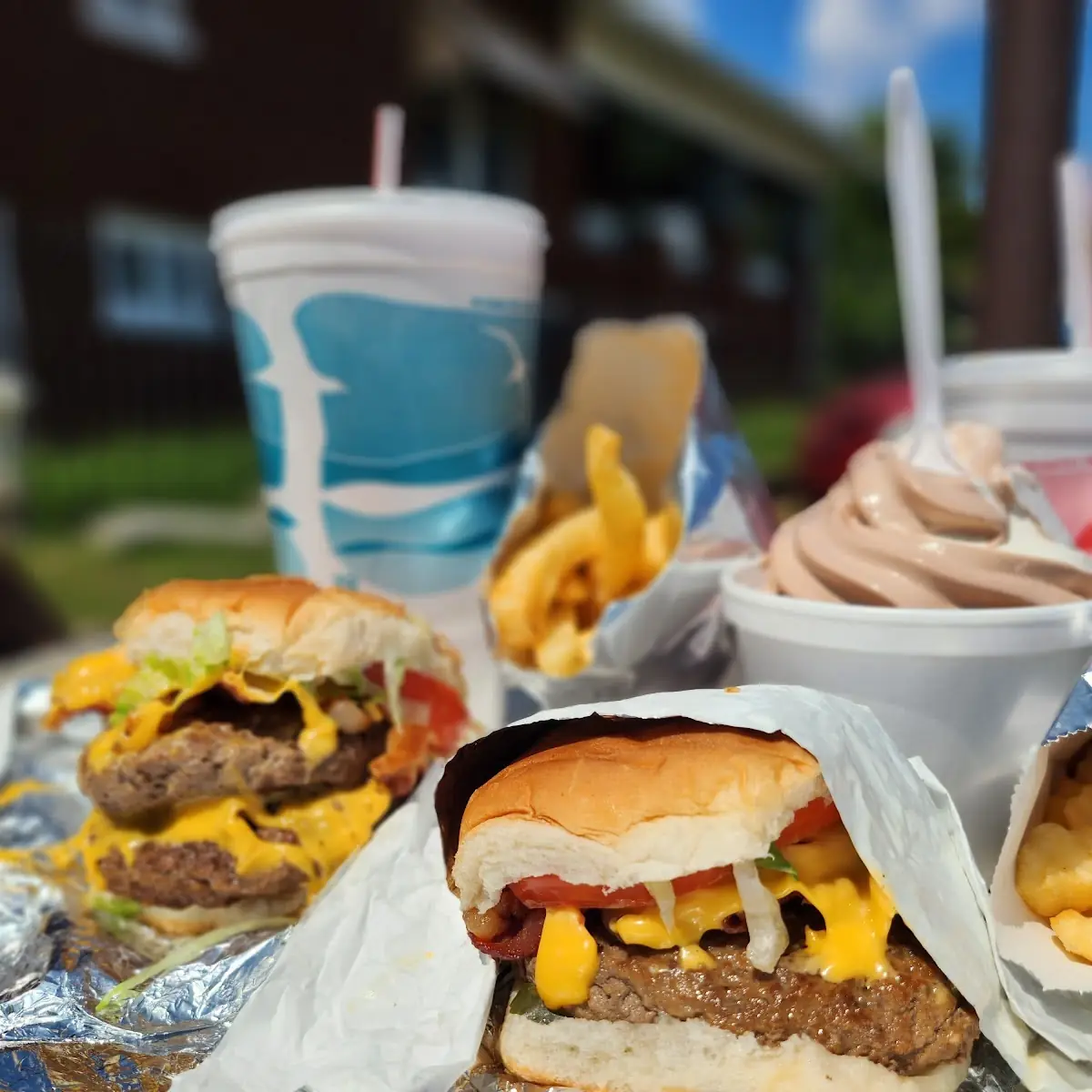 Bacon Cheeseburger