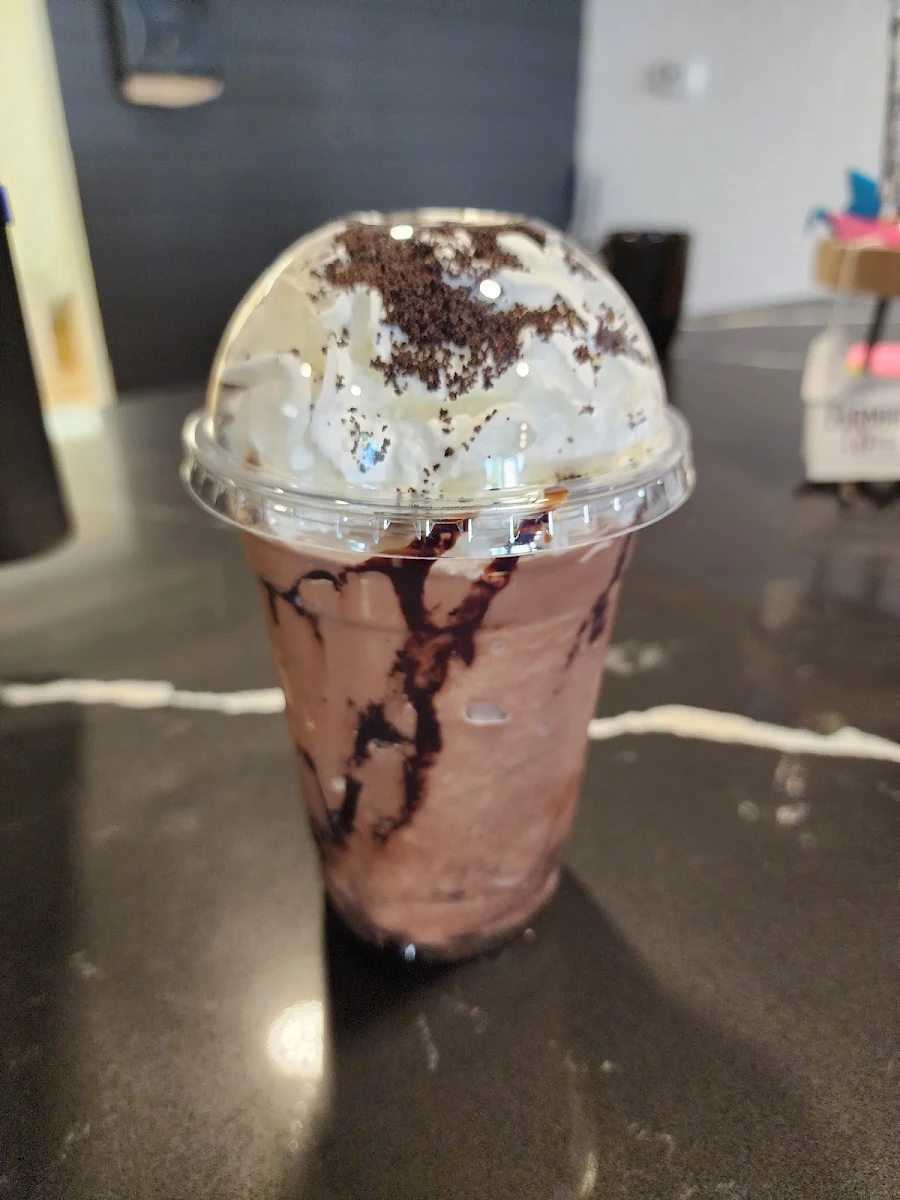 Oreo Frappe with Caramel