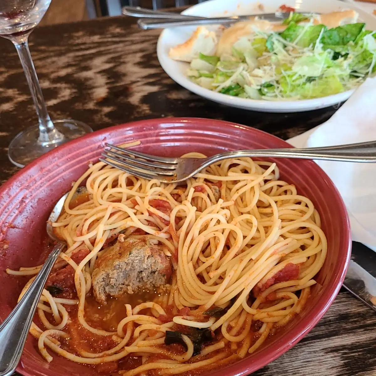 Spaghetti & Meatballs