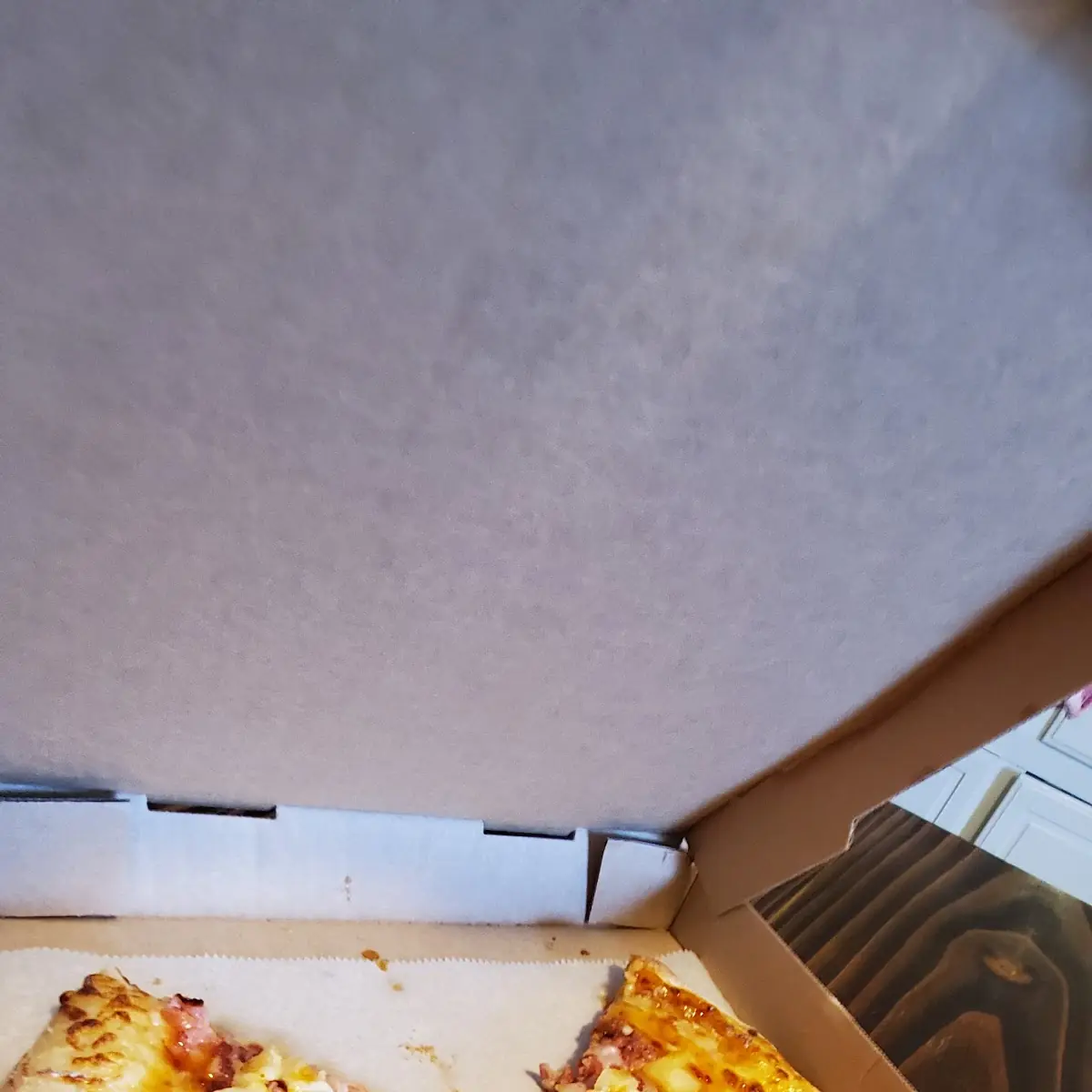 Spicy Hawaiian Pizza