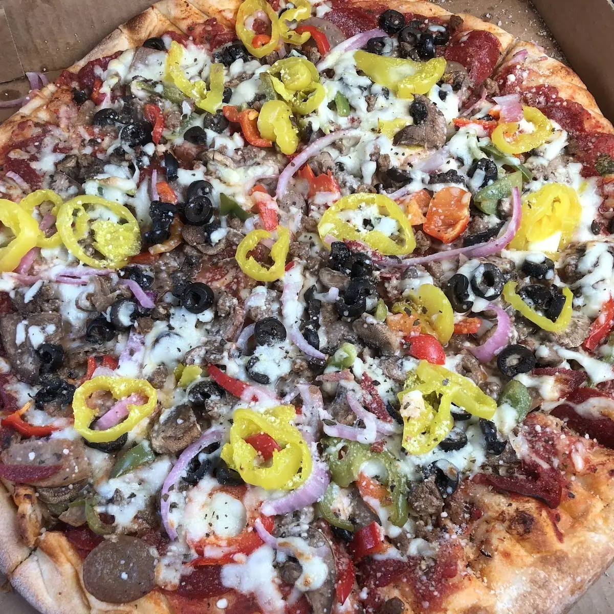 Pizza with Banana Peppers