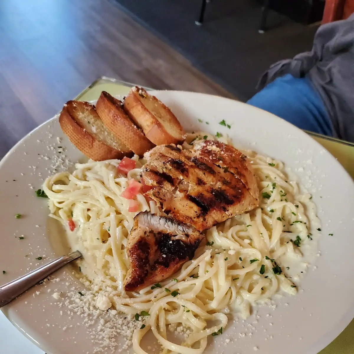 Grilled Chicken Alfredo