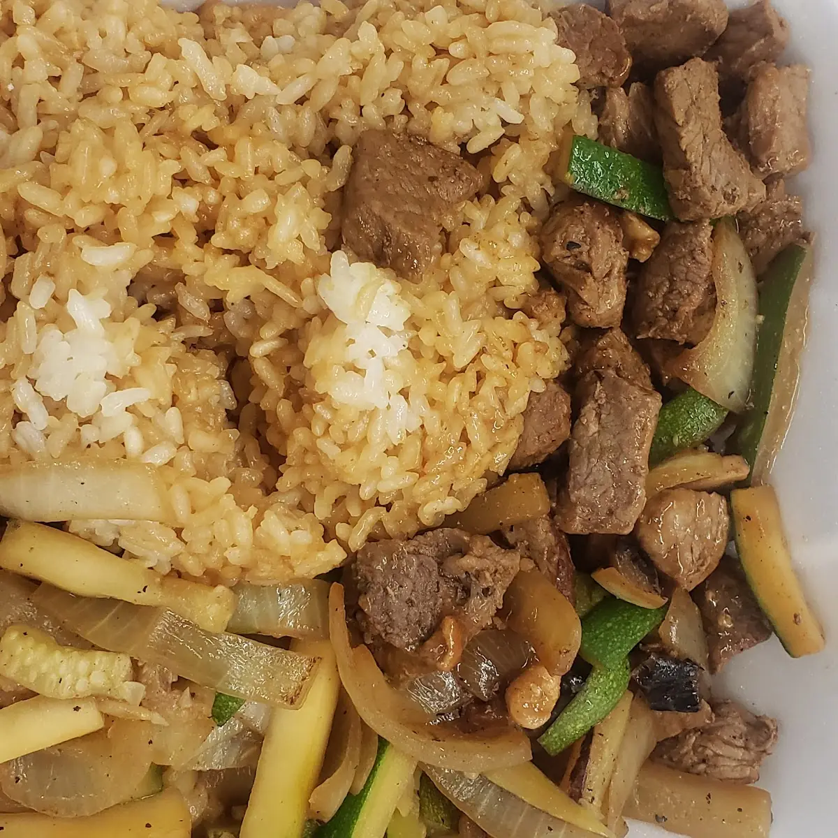 Steak Bowl with Fried Rice and Vegetables