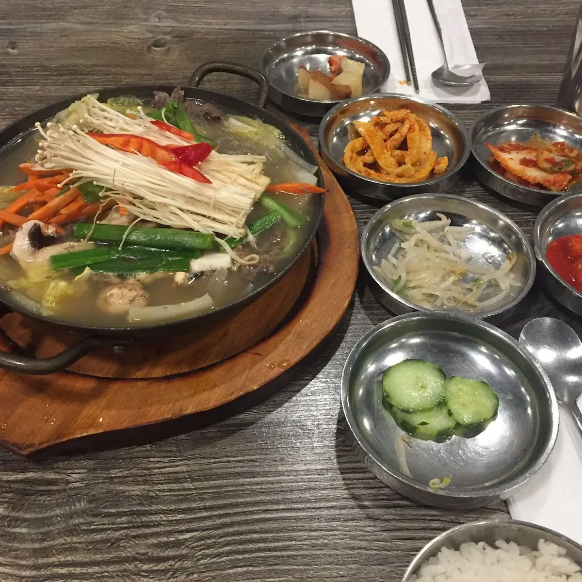Mandu Soup