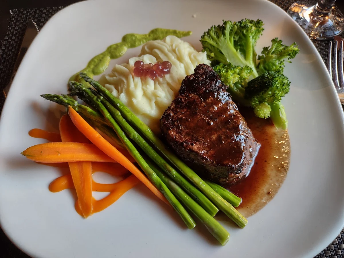 Fillet Mignon, 112 Restaurant & Lounge