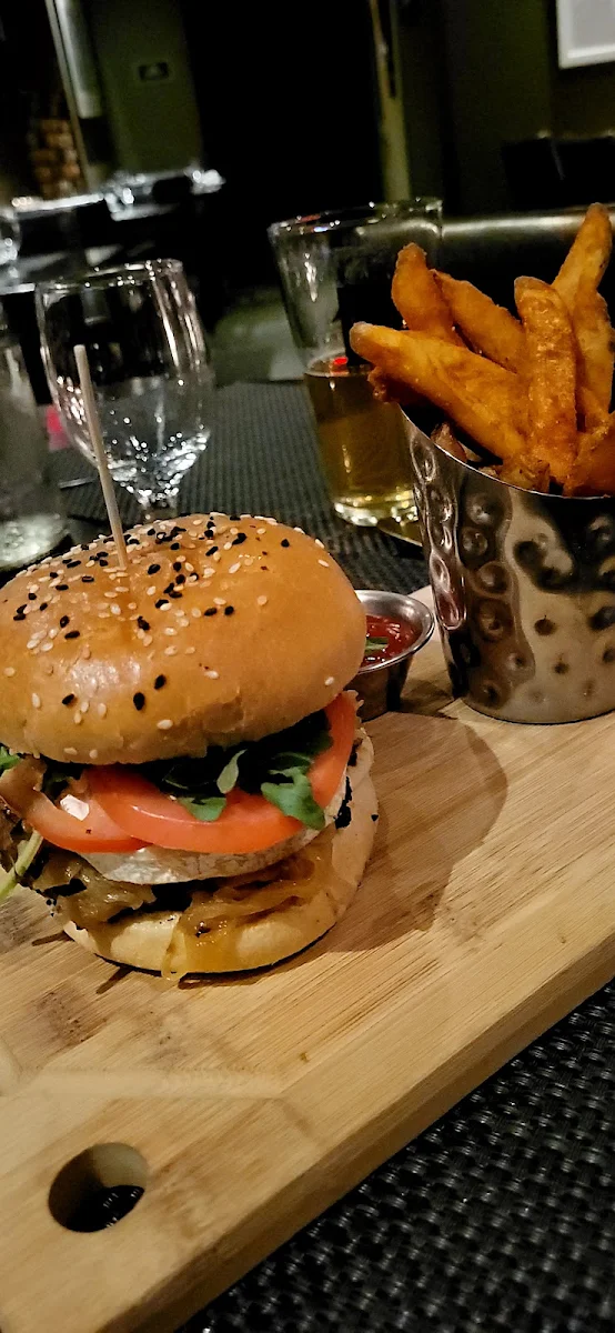 Lamb Burger and Fries, 112 Restaurant & Lounge