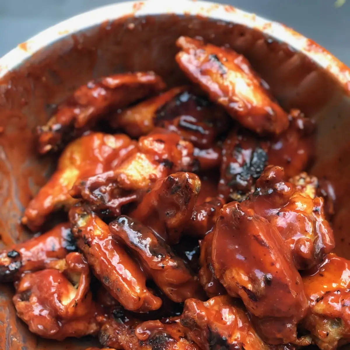 W - BBQ Wings