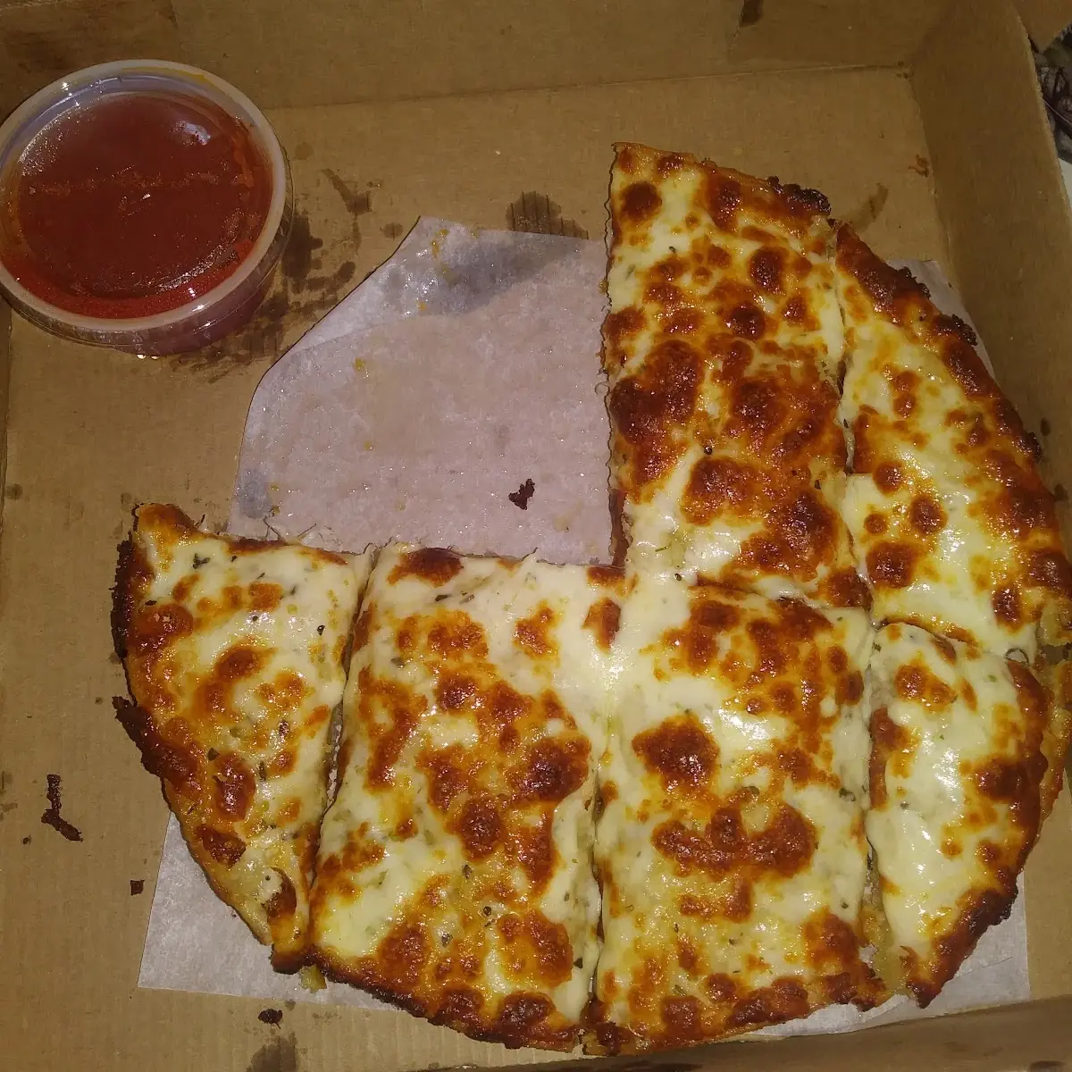 14" Mac & Cheese Pizza