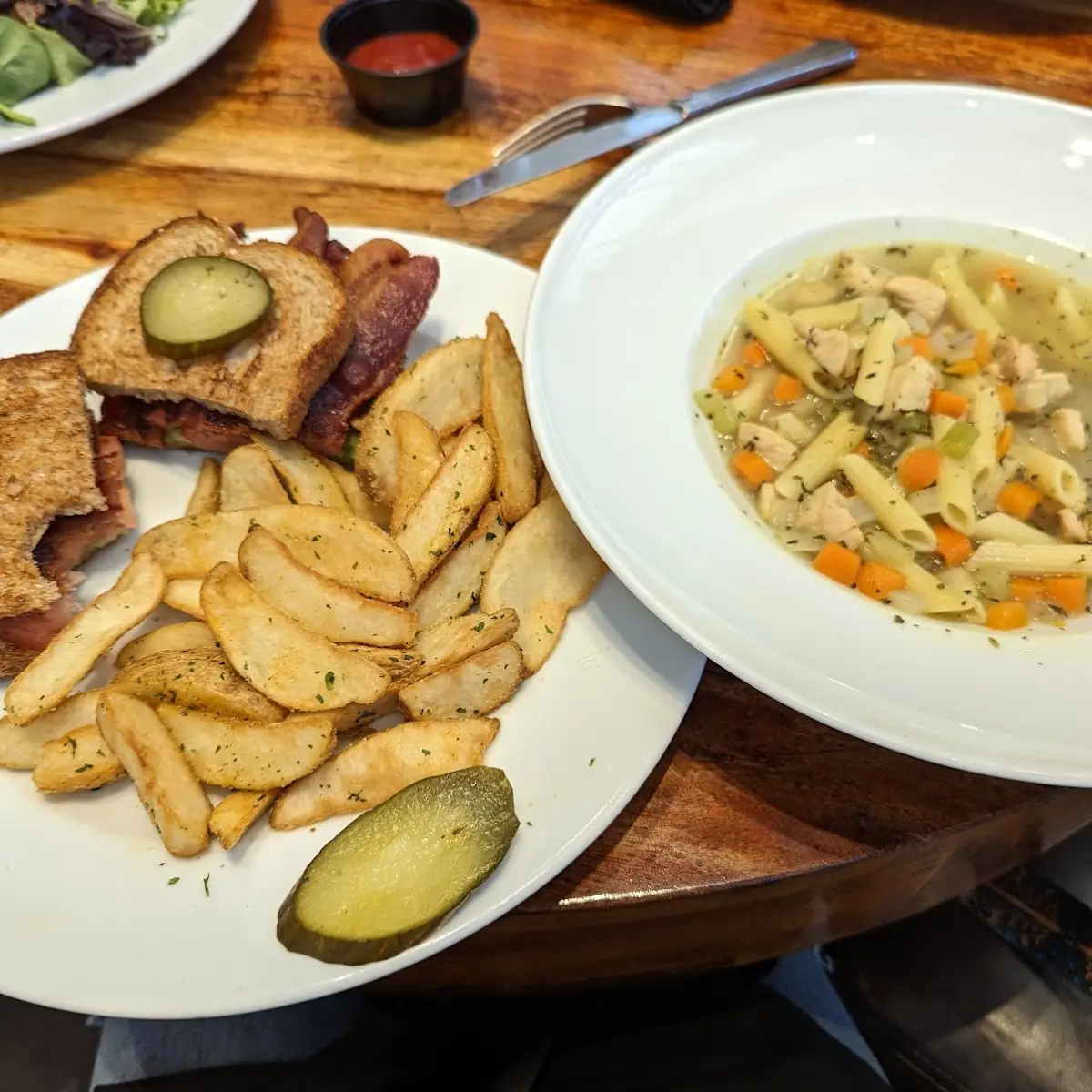 blt Sandwich & Chicken Pasta Soup