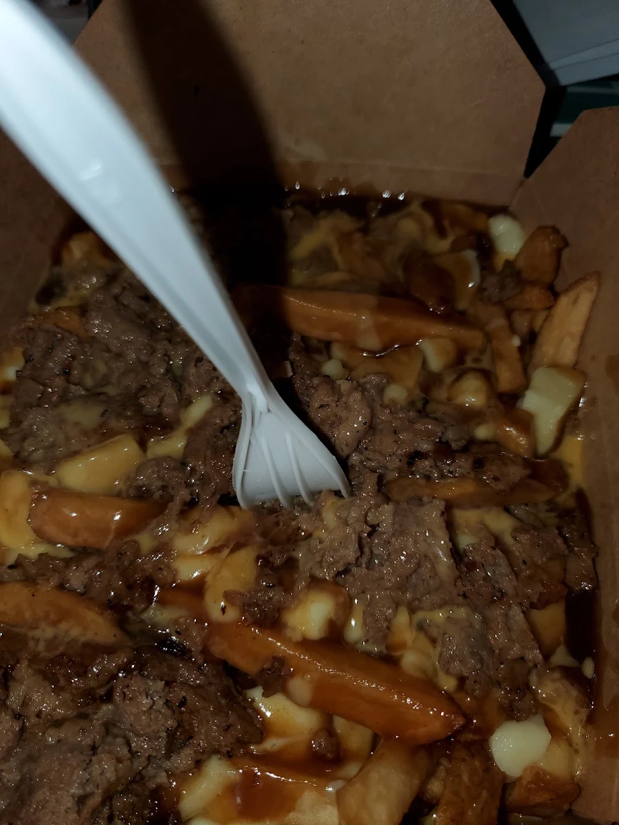 Cheesesteak Poutine