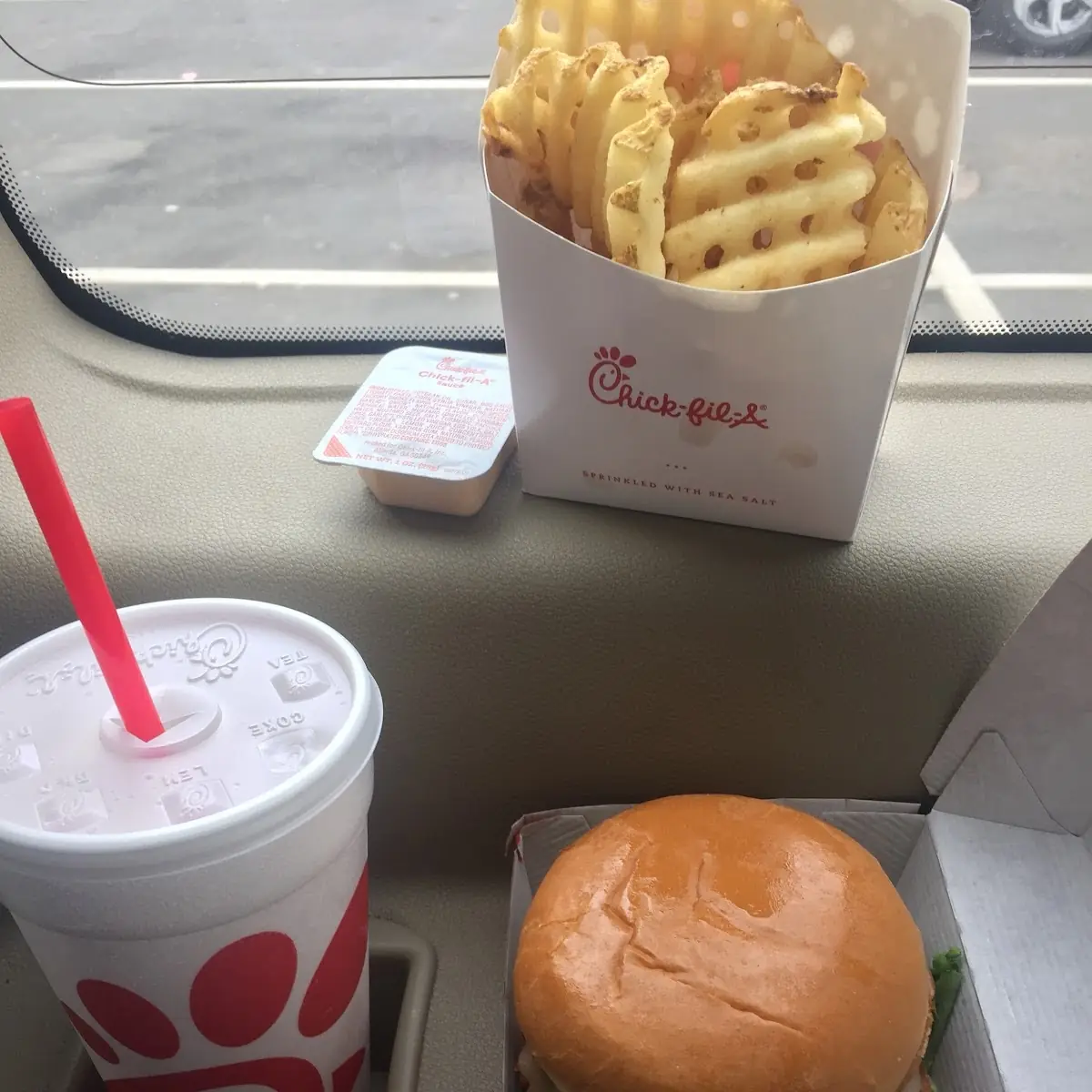 Spicy Chicken Deluxe Meal