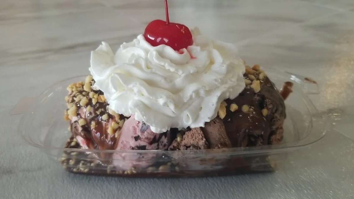 Brownie Sundae