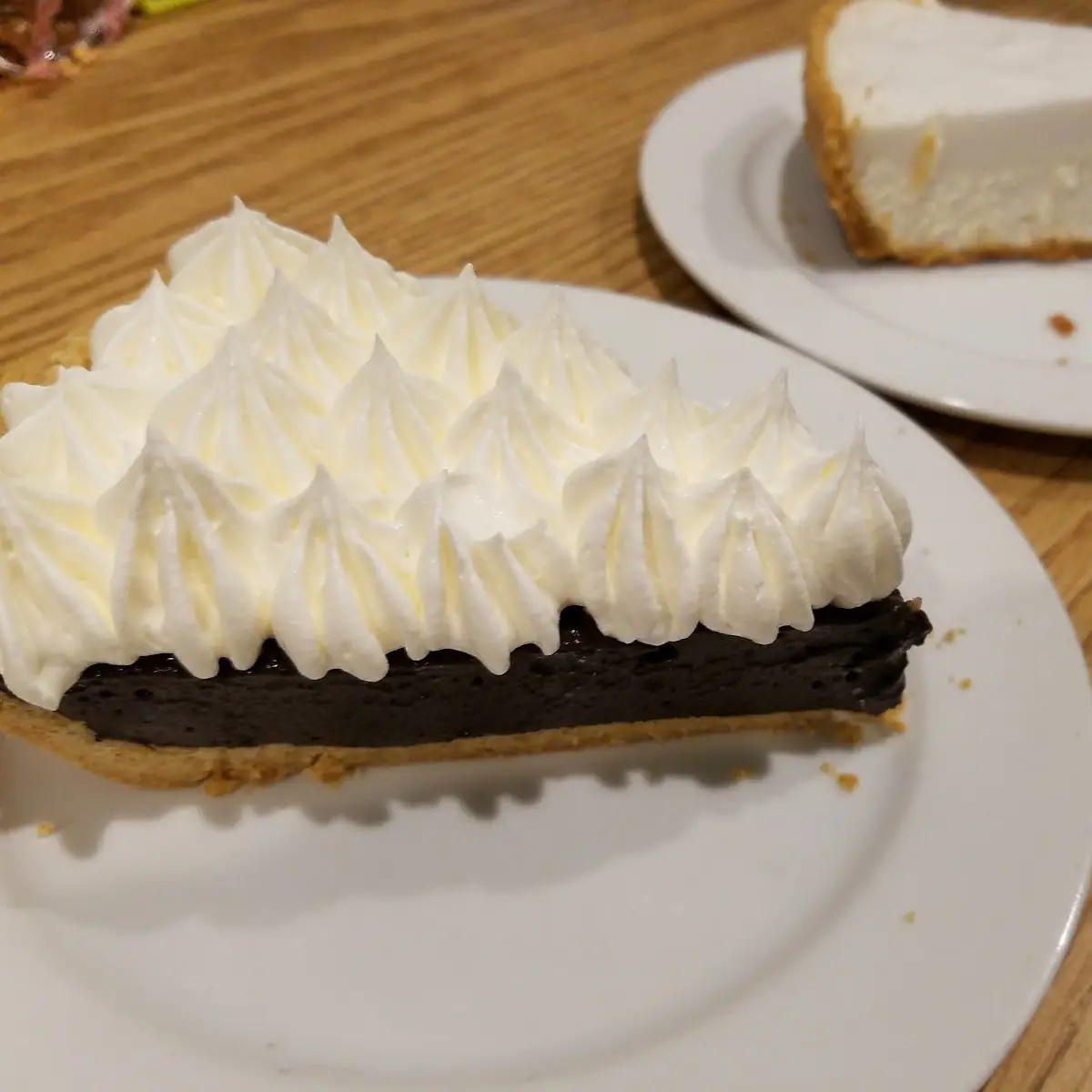 Dark Chocolate Pudding Pie