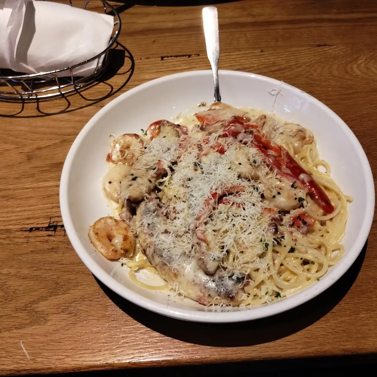 Shrimp and Chicken Carbonara