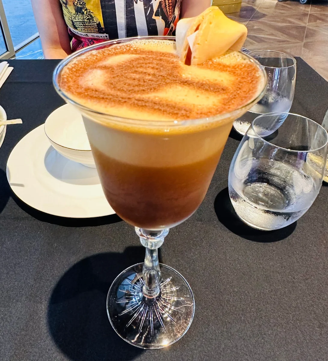 Hazel Nug Expresso Martinj, Lantern On the Quay