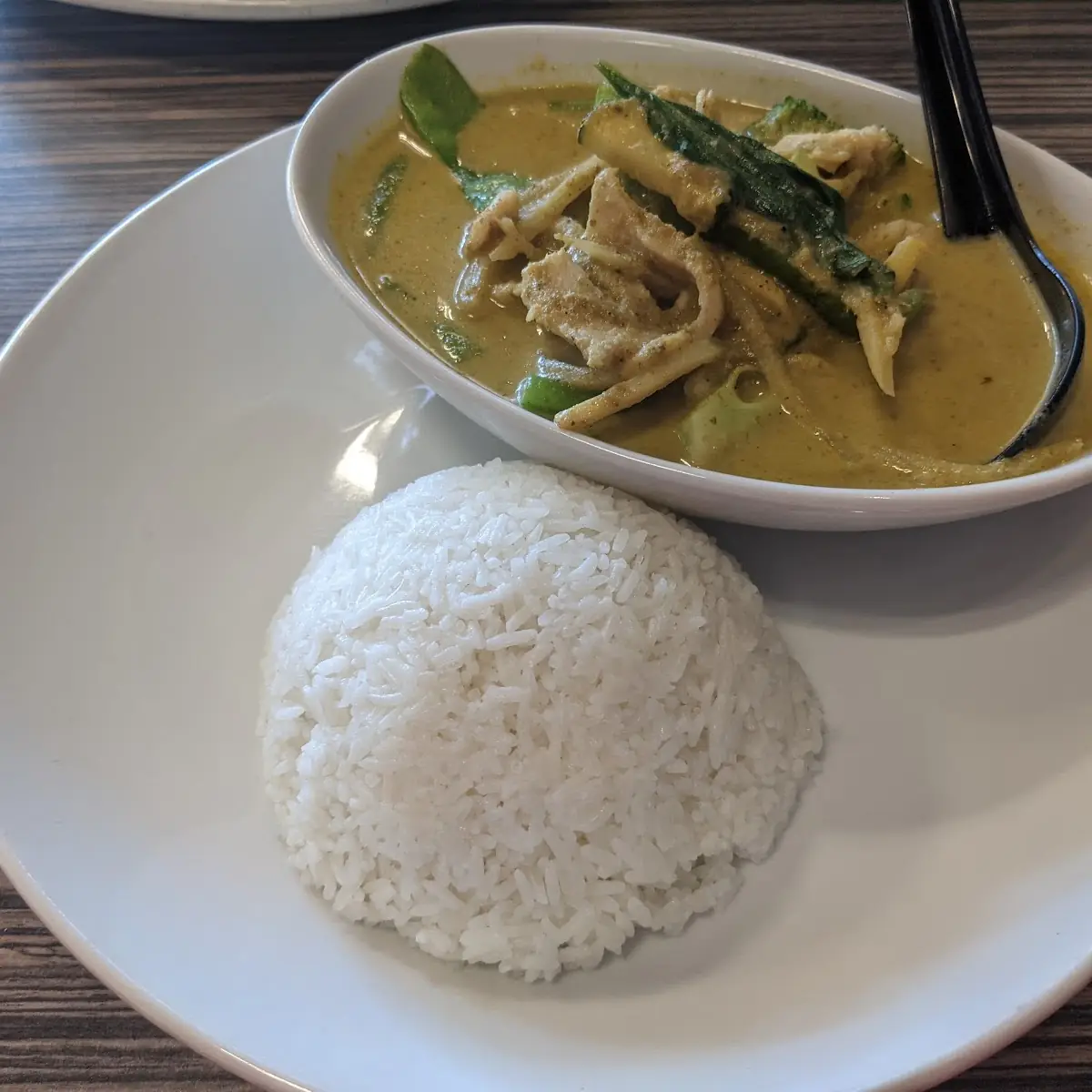 Green Curry Chicken