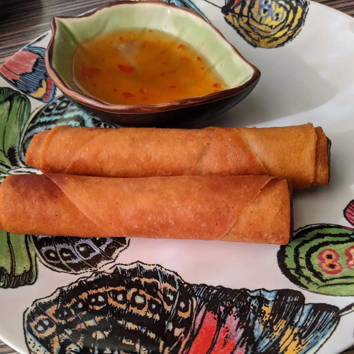 Pau Pia Taud Egg Rolls