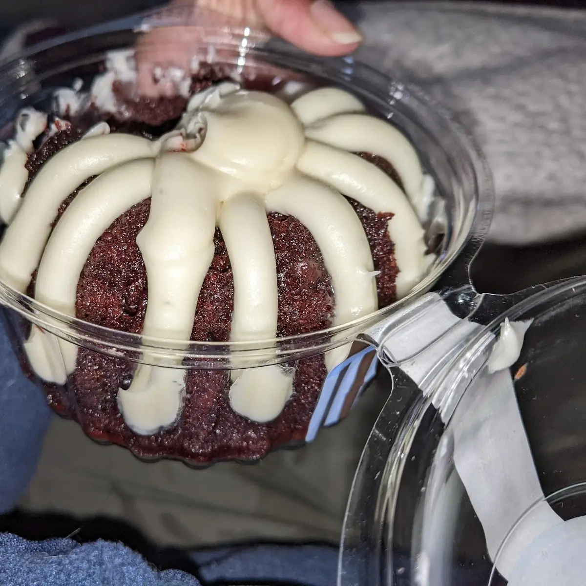 Oreo Cookies & Cream Bundtlet