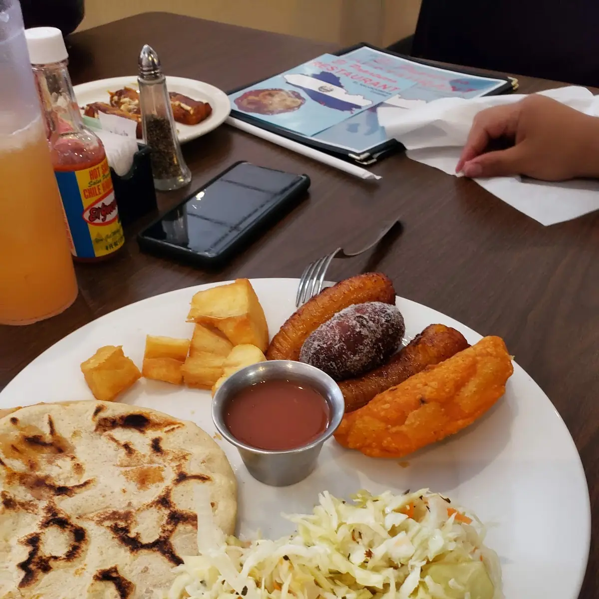 Pupusas Queso Con Loroco Y Chicharron Con Green Chile