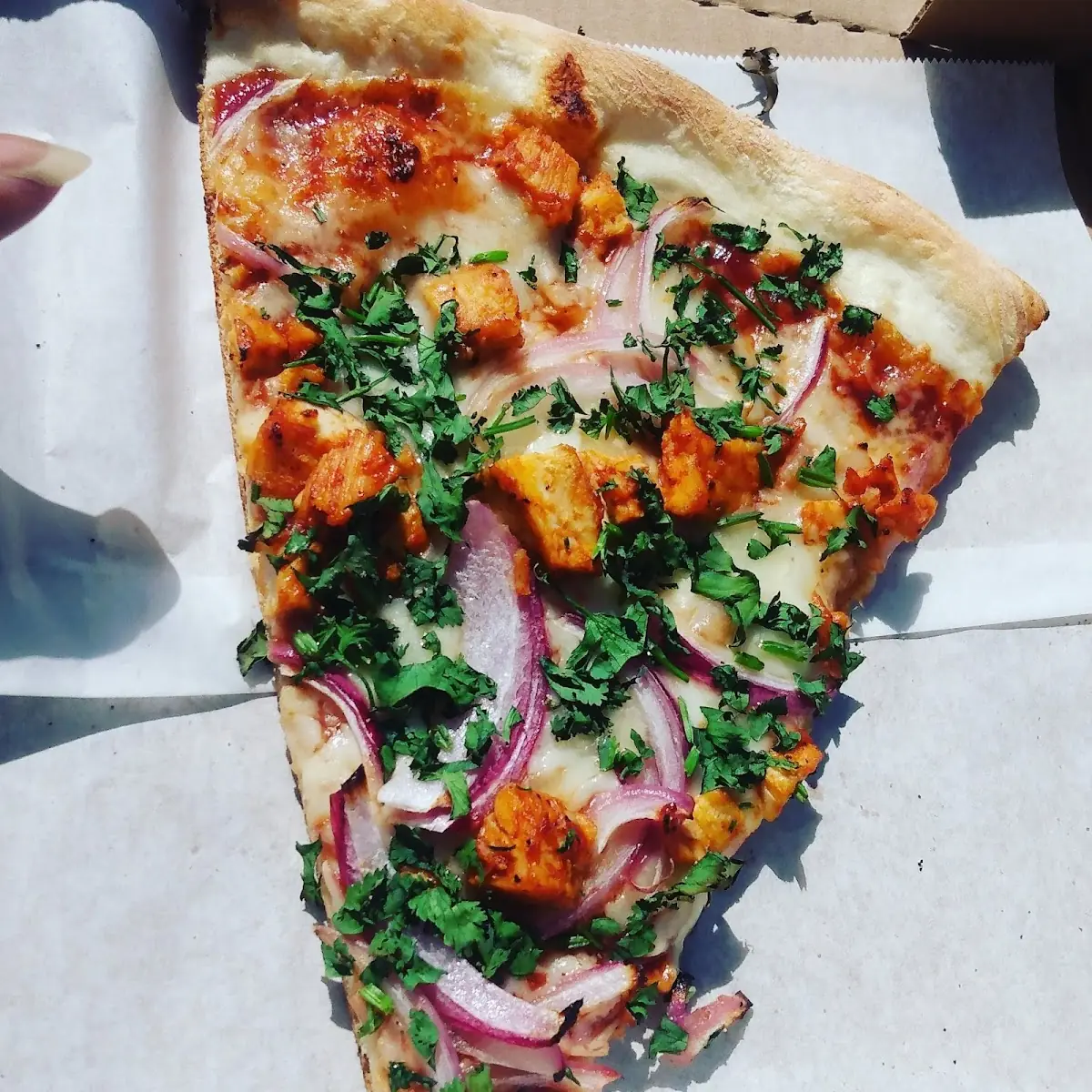 BBQ Chicken Pizza Halal