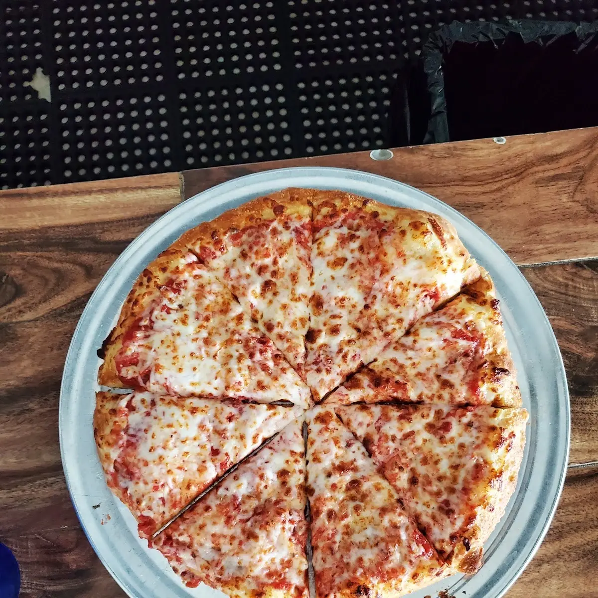 Medium Cheese Pizza
