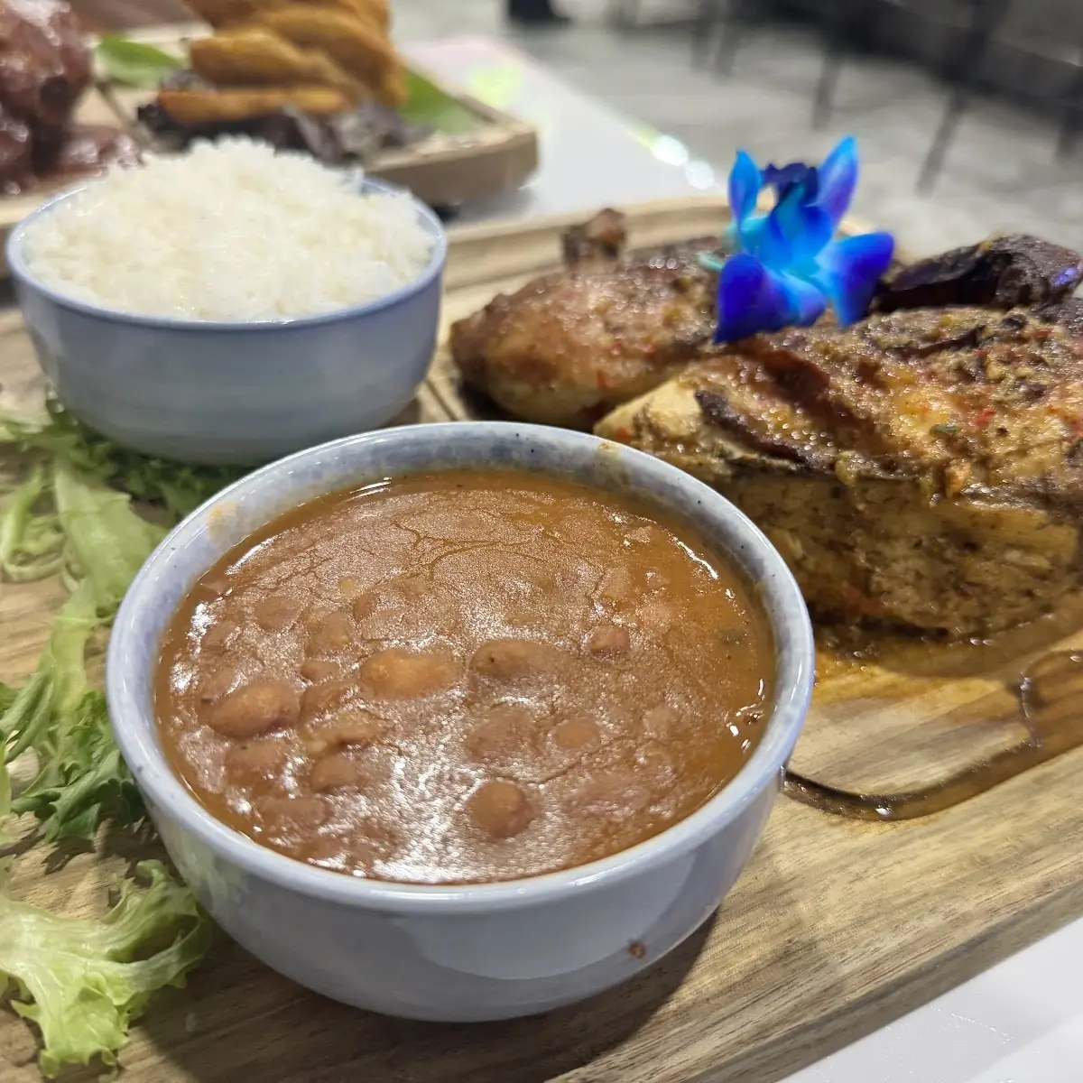 Roasted Chicken with White Rice and Beans
