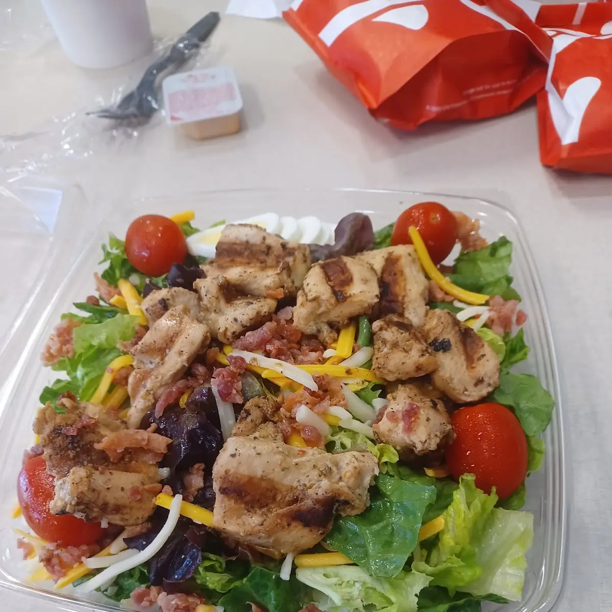 Cobb Salad with Grilled Chicken Slices